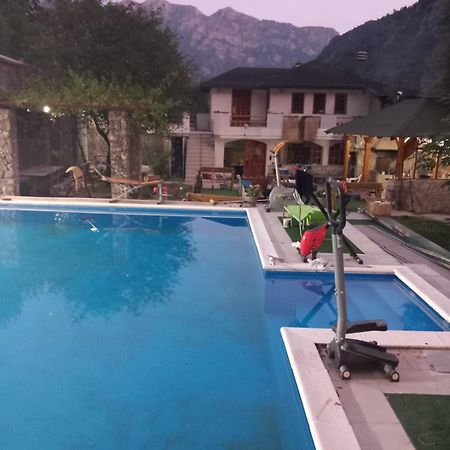 Kuca Za Odmor Sa Bazenom Diva Grabovica Βίλα Jablanica Εξωτερικό φωτογραφία
